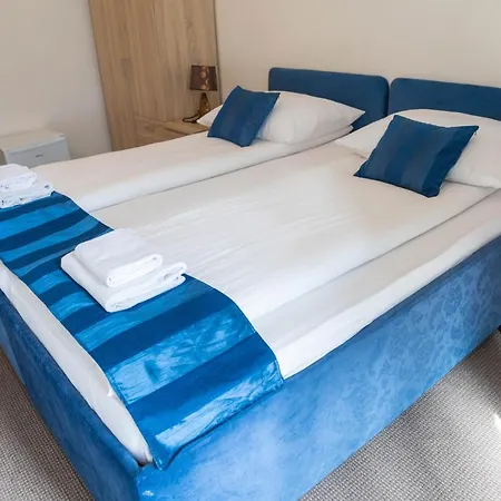 Casa de hóspedes I Sobe Centar 4*