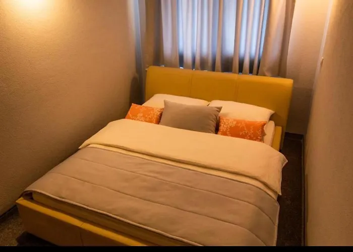 I Sobe Centar Πανσιόν Bugojno